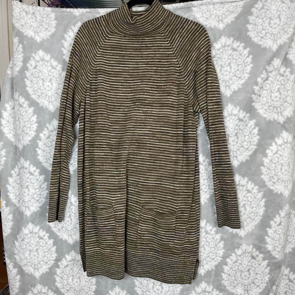 Mock neck sweater tunic